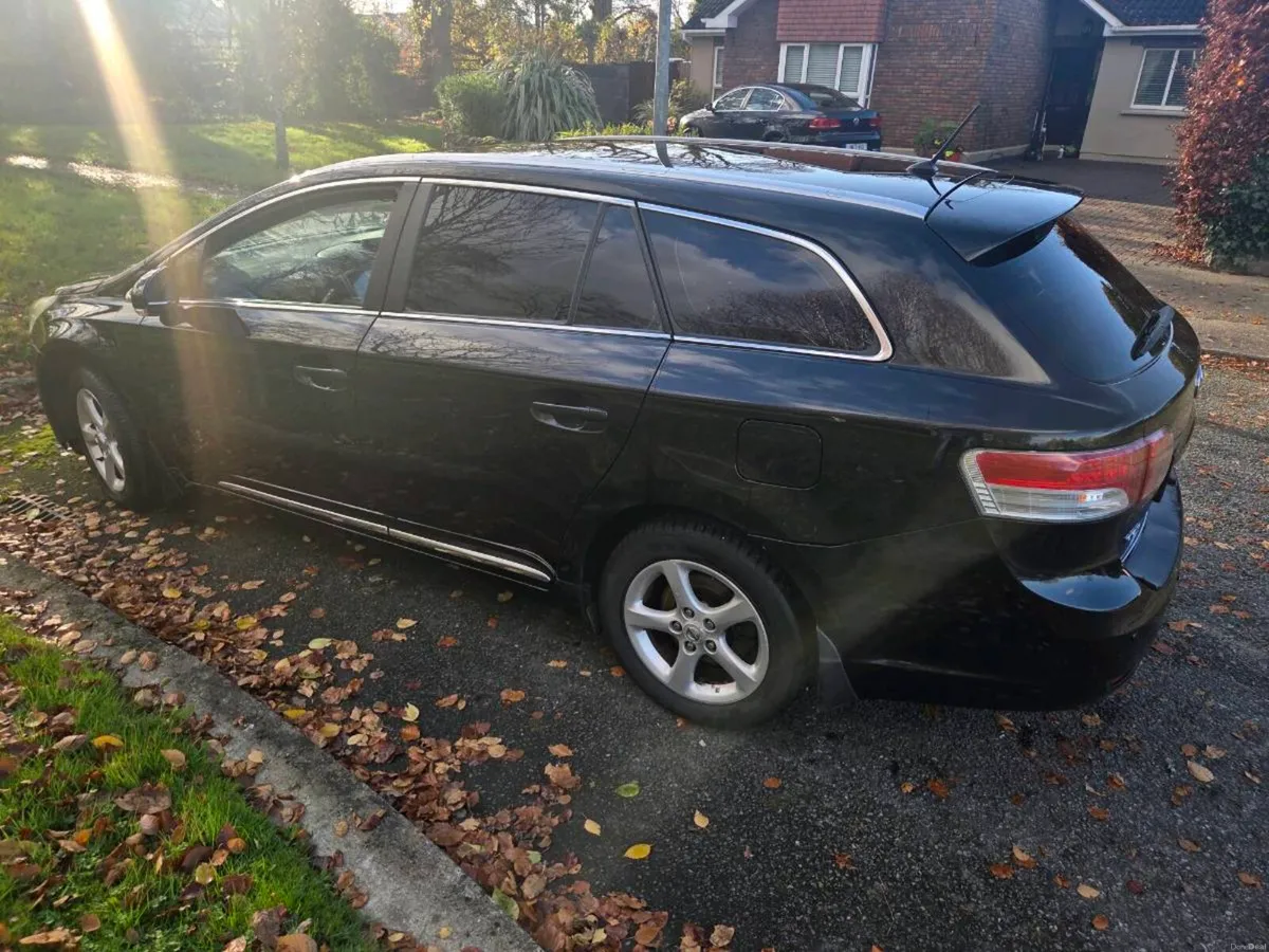 Toyota Avensis (deposit taken) - Image 3