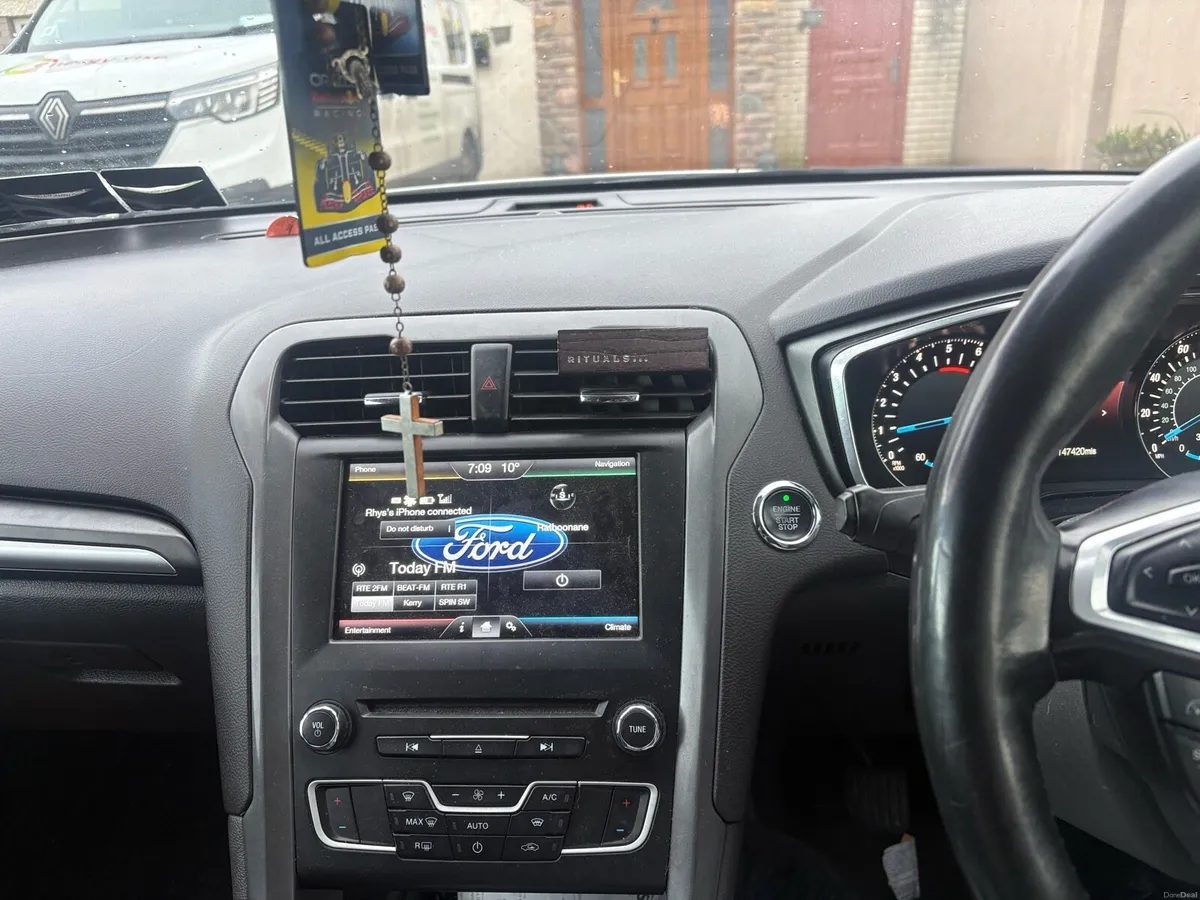 Ford Mondeo - Image 6