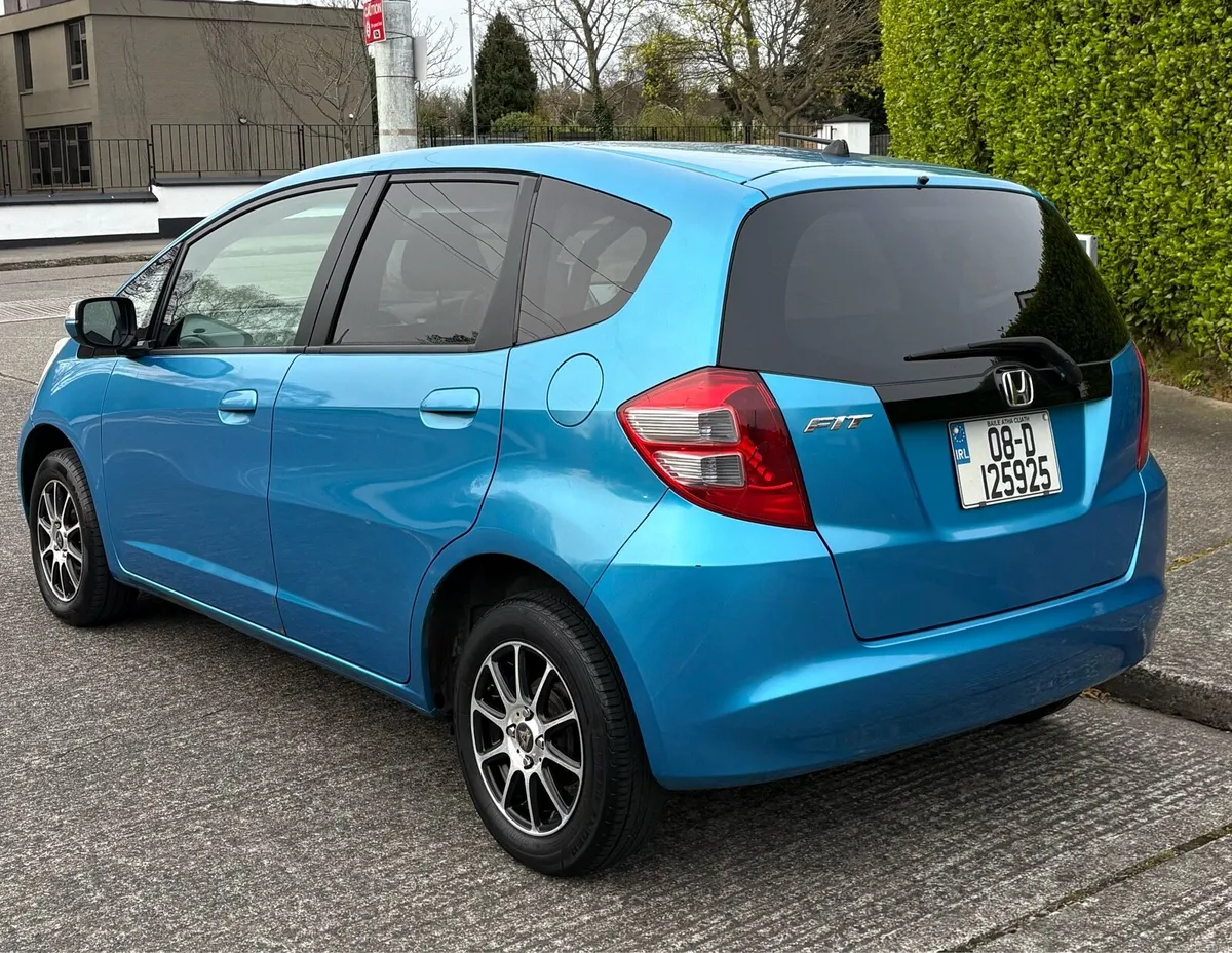 HONDA FIT BRAND NEW NCT 03/27 AUTOMATIC - Image 4