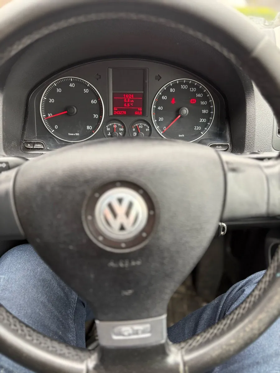 Vw Golf 1.4 Gt 2008 - Image 2