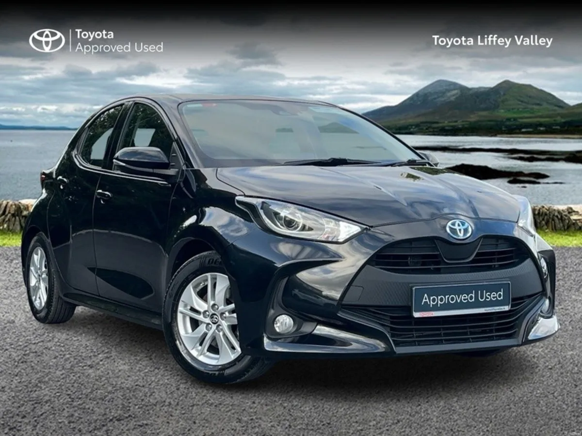 Toyota Yaris YARIS 1.5 HYBRID LUNA - Image 1