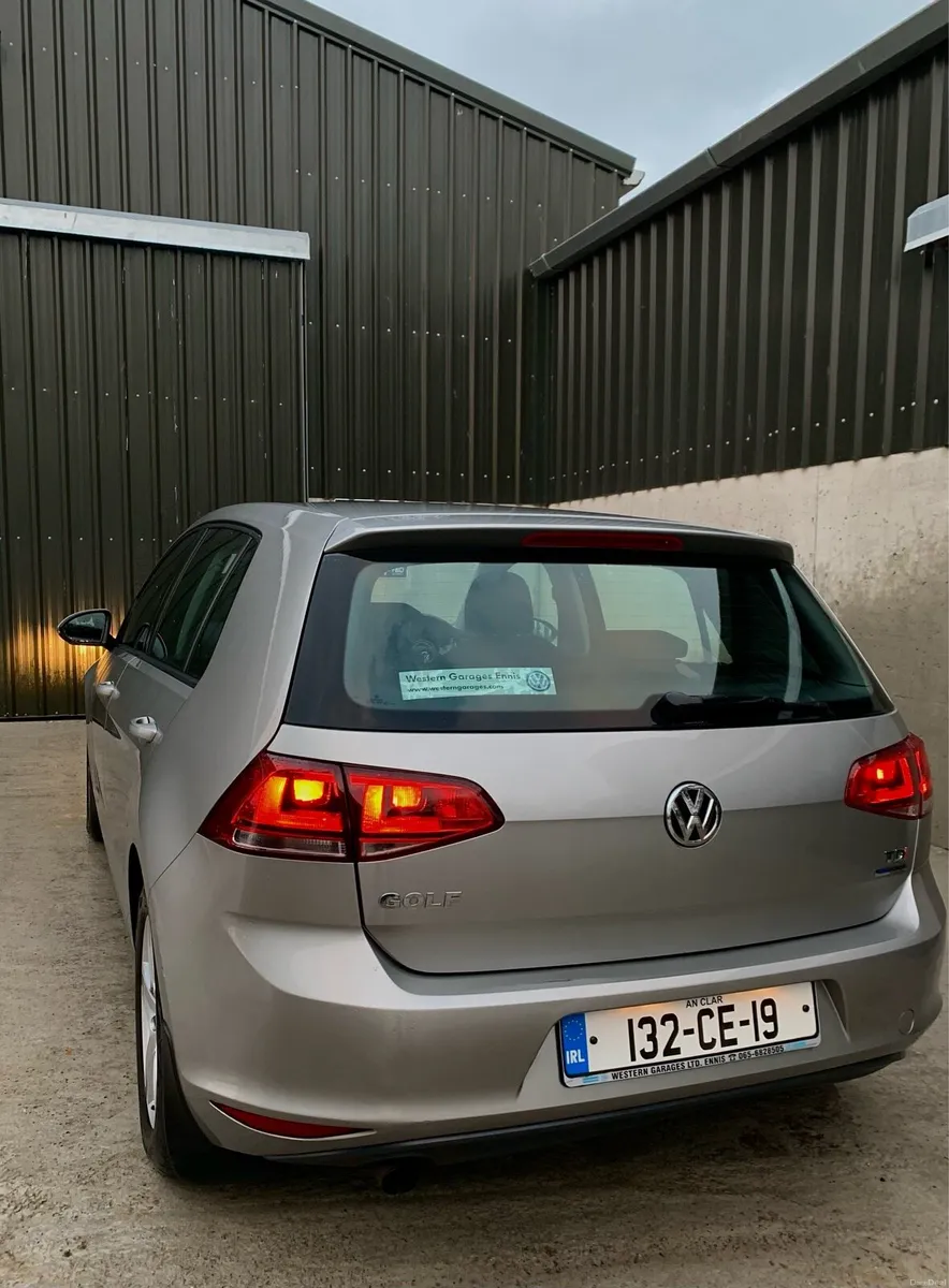 Volkswagen Golf Highline 1.6 TDI Bluemotion - Image 2