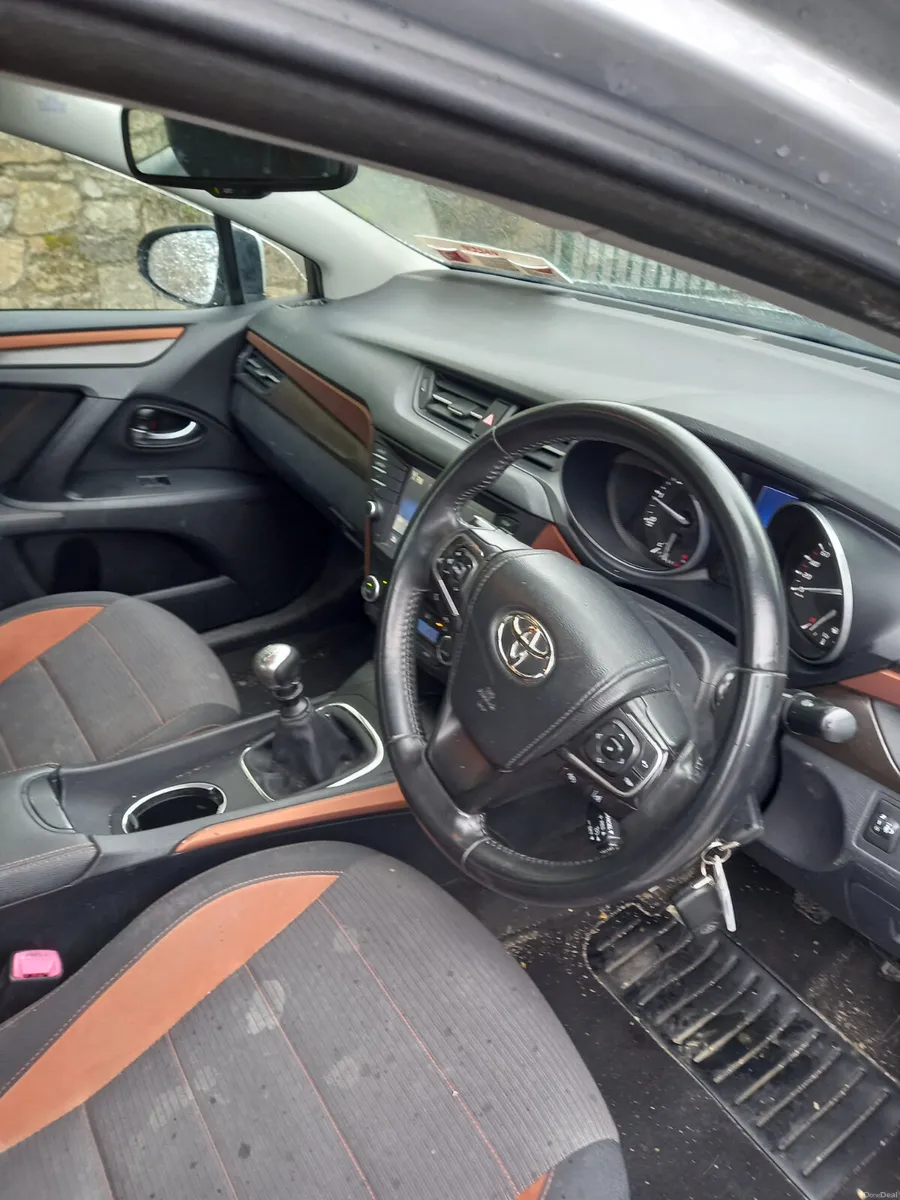 2016 Toyota Avensis 2L Diesel - Image 4