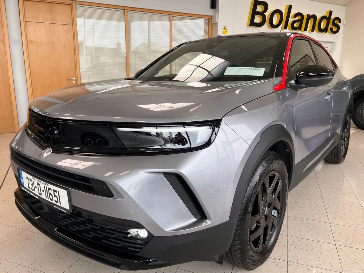 *NOW ON SALE* SRI Manual Petrol As New Huge Spec T - Image 1