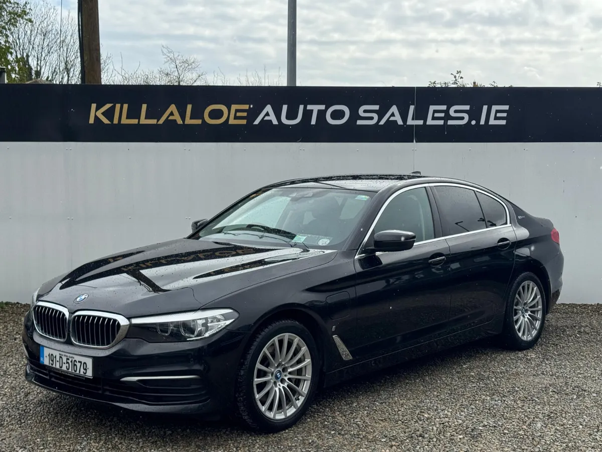 2019 BMW 5-Series 530E SE Auto - Image 3