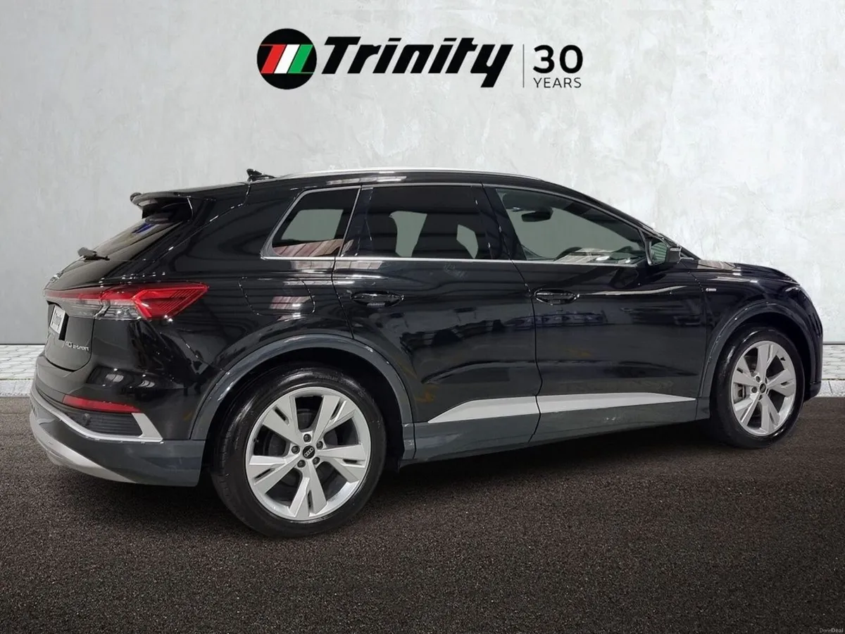Audi Q4 e-tron ** 252 ** S-LINE ** TECH PACK ** 63 - Image 3