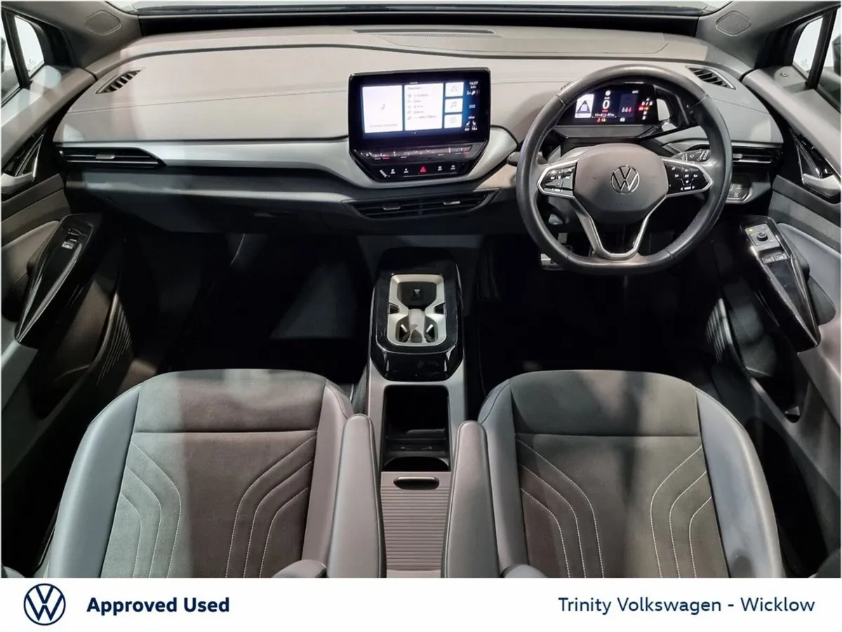 Volkswagen ID.4 ** PRO LIFE ** 77kWh ** 174BHP ** - Image 2