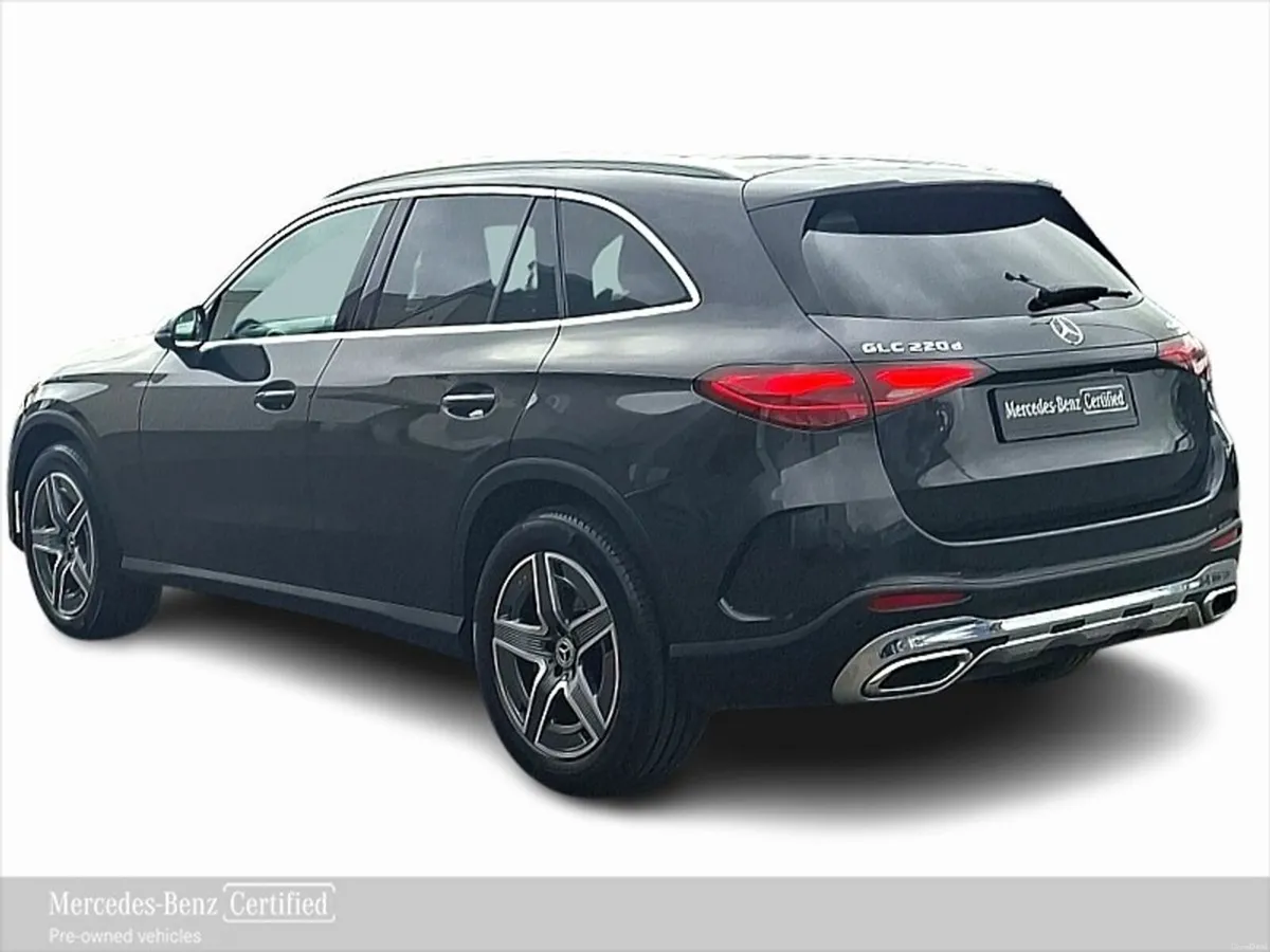 Mercedes-Benz GLC GLC220D 4MATIC AMG Line A/T *ONL - Image 4