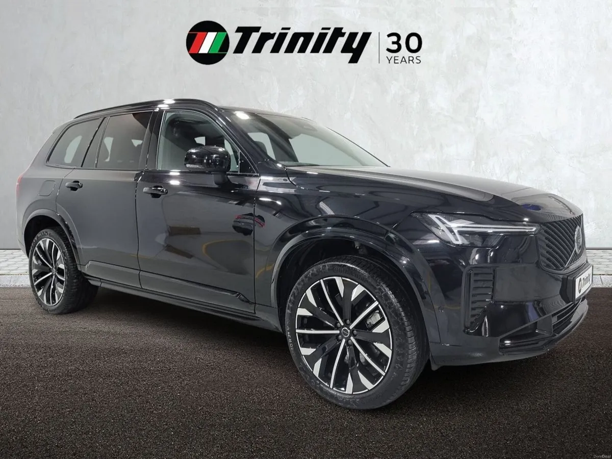 Volvo XC90 ** PLUS DARK ** T8 2.0 PHEV ** AWD ** A - Image 1
