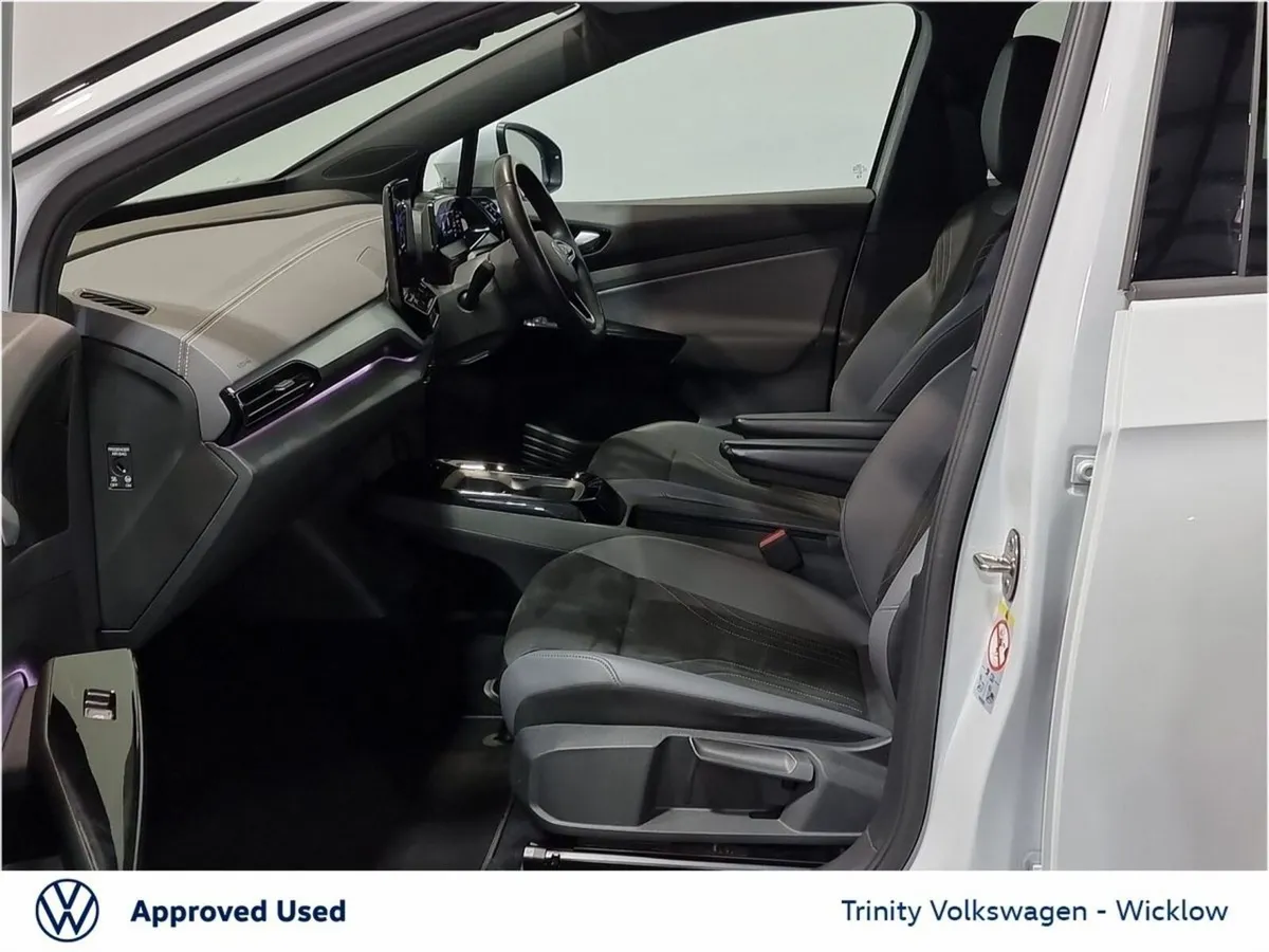 Volkswagen ID.5 ** PRO BUSINESS ** 77kWh ** 174BHP - Image 4