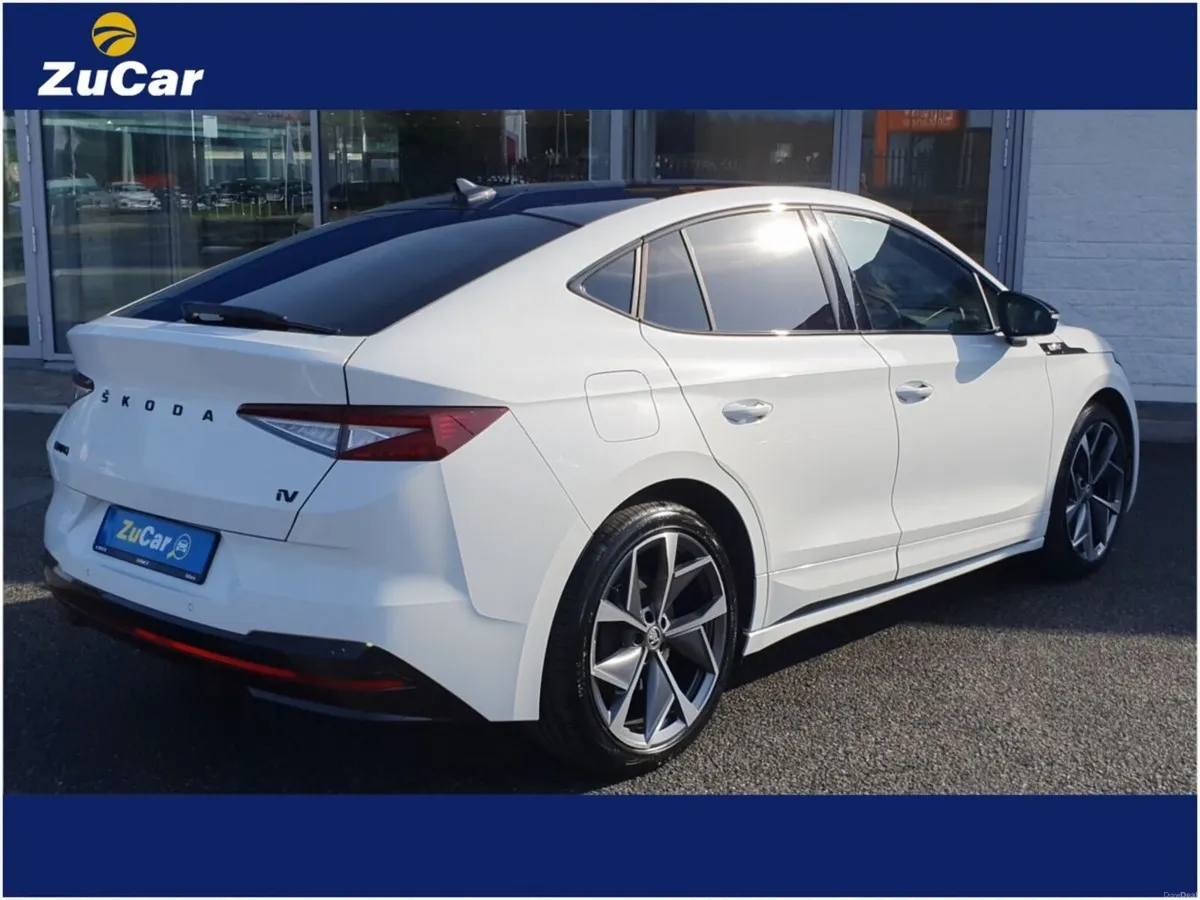 Skoda Enyaq VRS Pan Roof 80x 4WD 82kWh Auto - Image 4