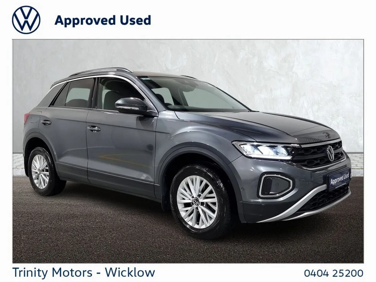 Volkswagen T-Roc ** LIFE ** 1.0 TSI ** 110BHP ** M - Image 1