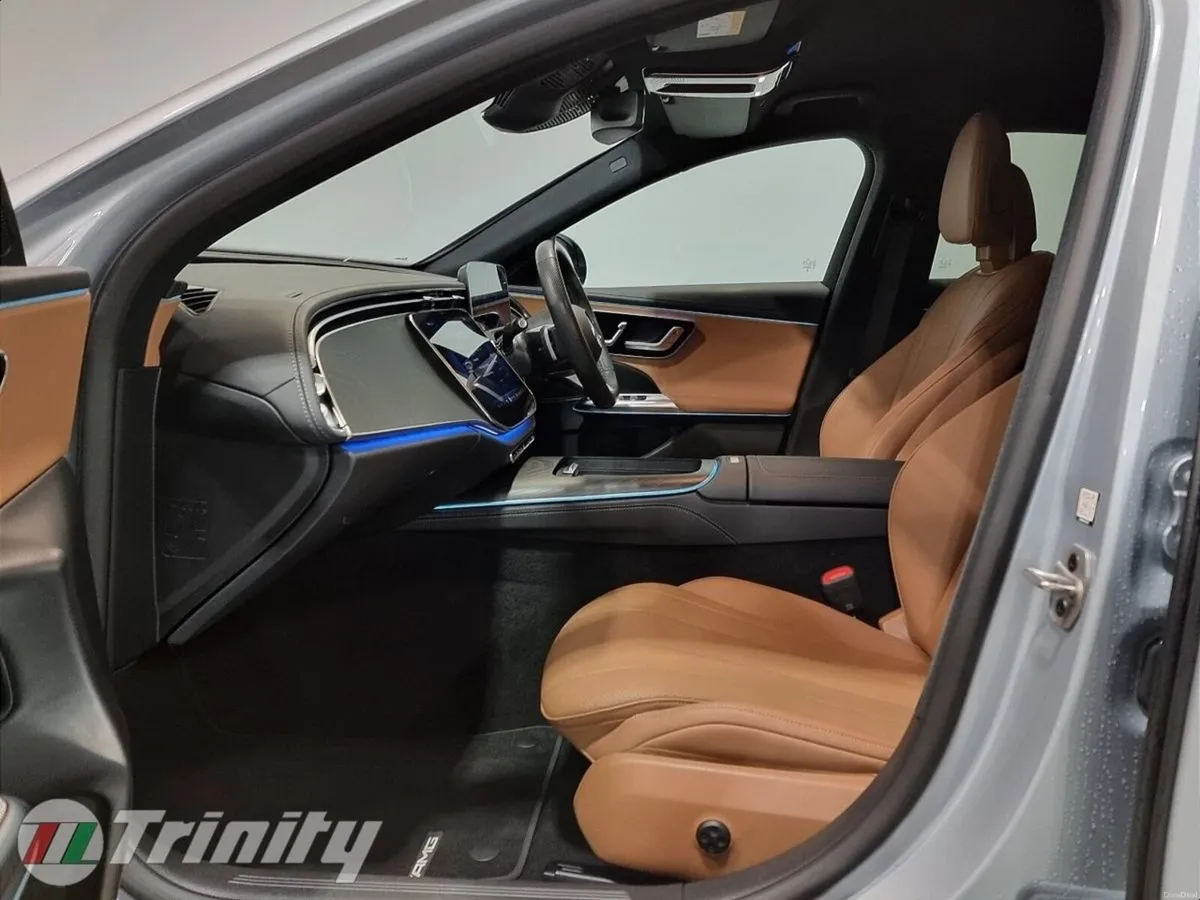 Mercedes-Benz E-Class ** DEPOSIT TAKEN ** 300de ** - Image 4