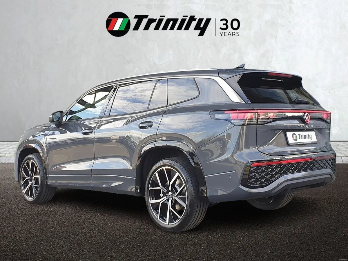 Volkswagen Tayron ** AVAILABLE FOR 262 ** R-LINE * - Image 3