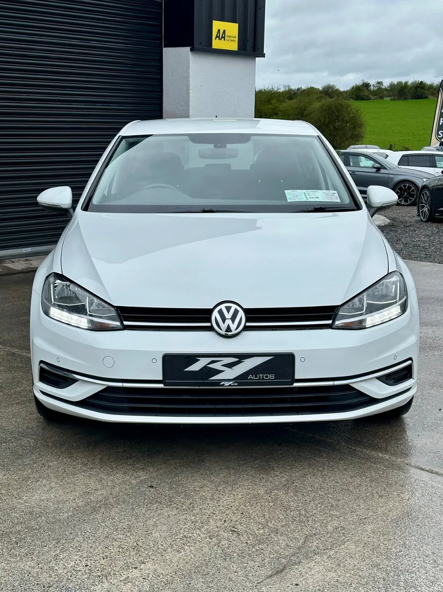 Volkswagen Golf 2018 TDI - Image 4