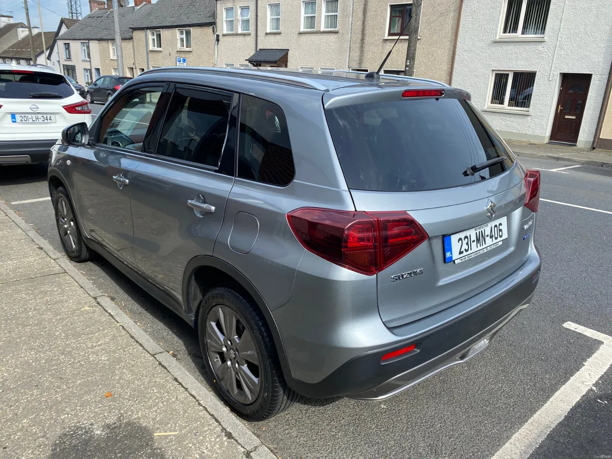 Suzuki Vitara 1.4 B/JET SZ-T 2023 - Image 3