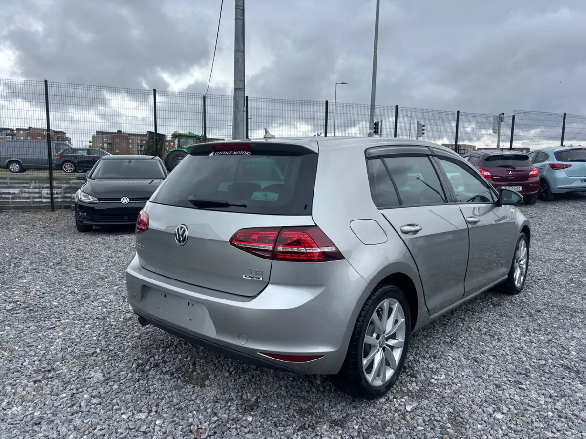 Volkswagen Golf - Image 4