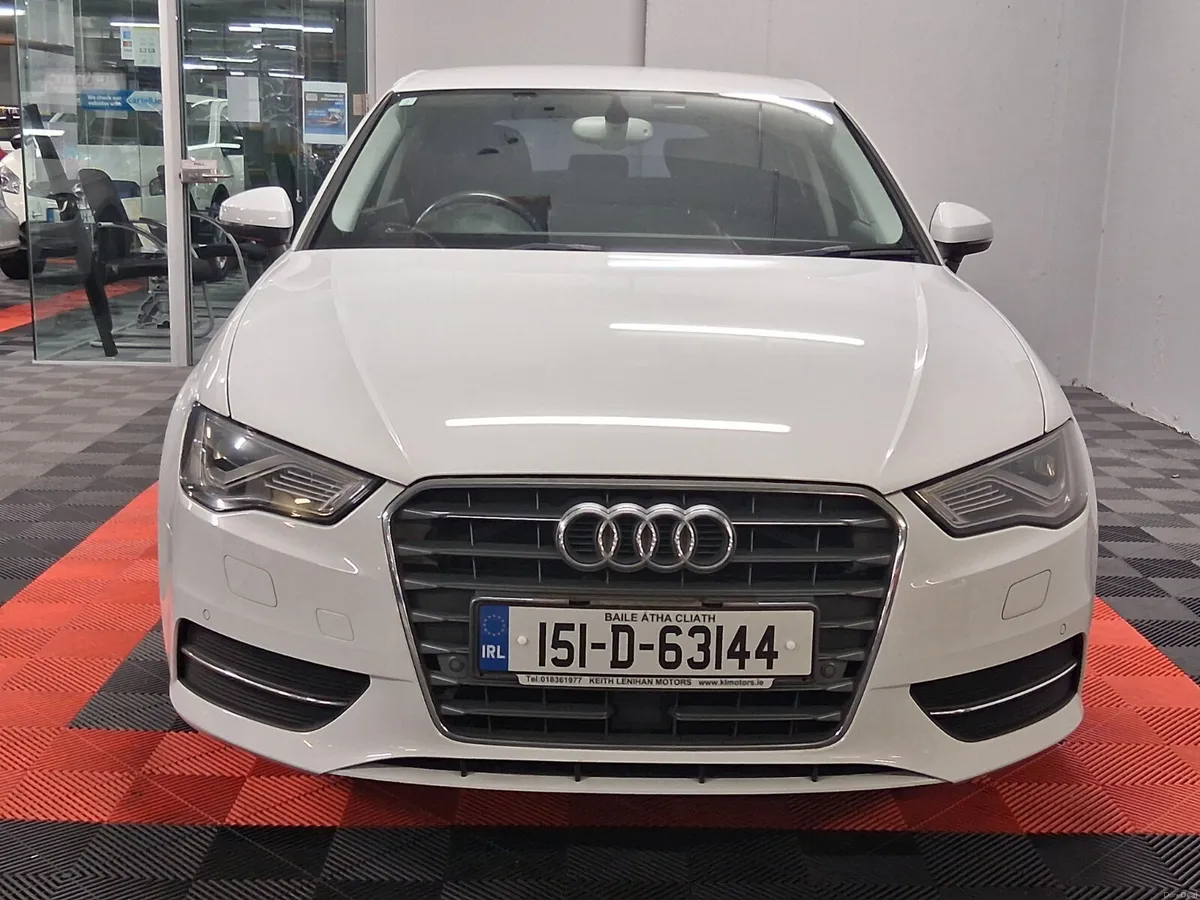 2015 Audi A3 **FULL LEATHER** - Image 3