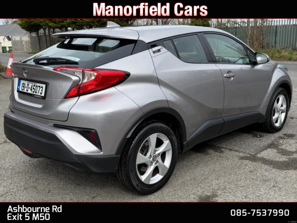 2019 Toyota C-HR Luna 1.2 Turbo Petrol SUV - Image 4