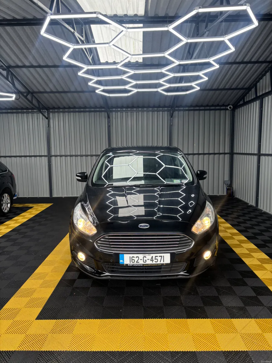 Ford S-Max 2016 Zetec 2.0Tdci Manual - Image 5