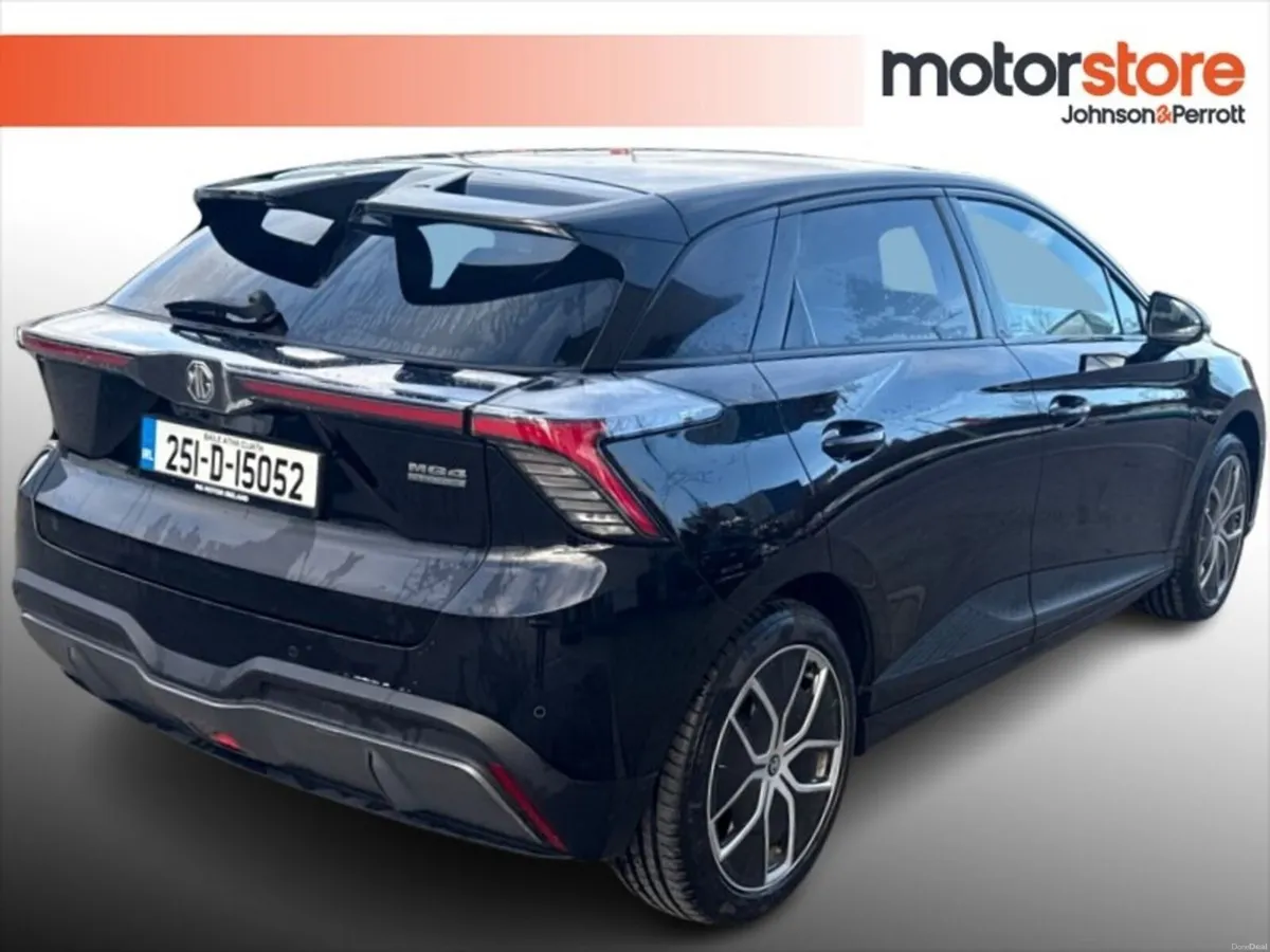 MG MG4 TOP SPEC LONG RANGE EXCLUSIVE - Image 3