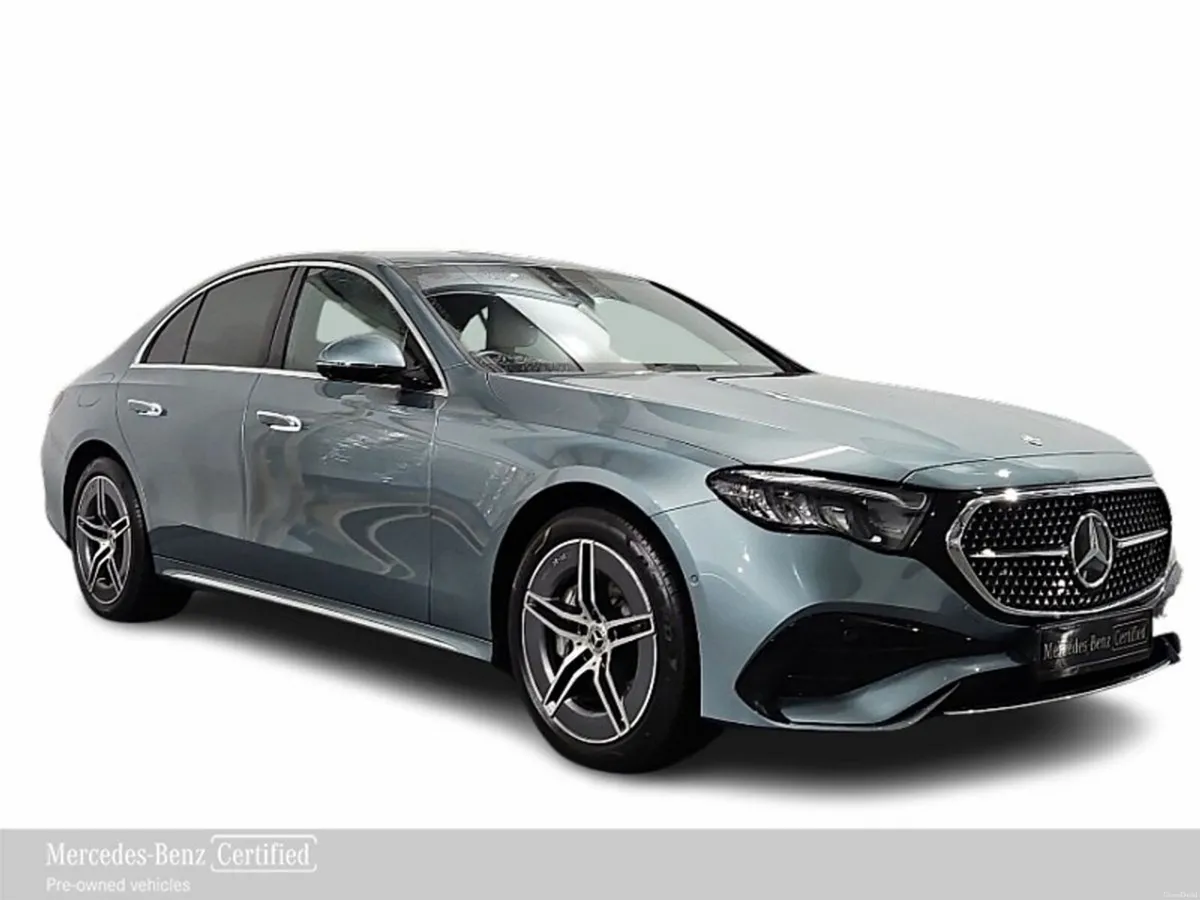 Mercedes-Benz E-Class E 300 de AMG Line Plus - Image 3