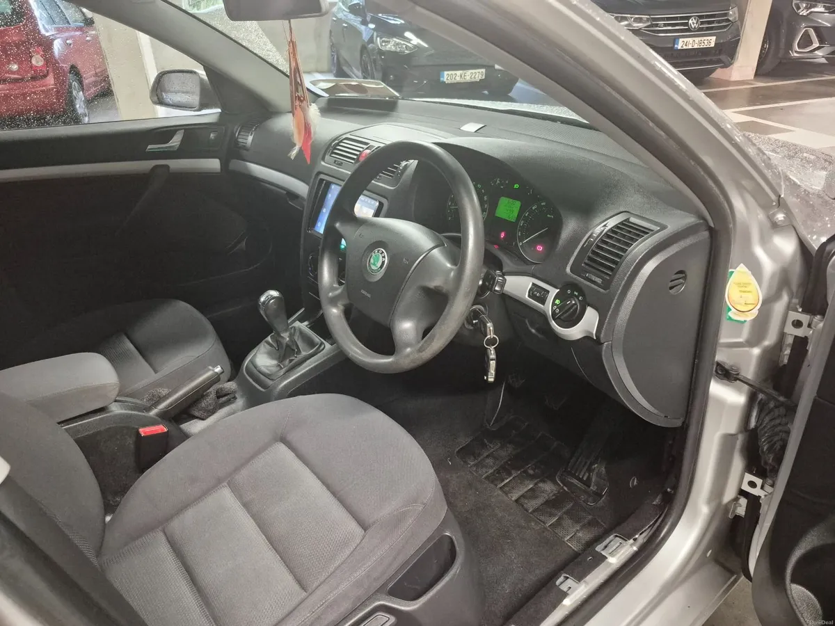 Skoda Octavia 2006 - Image 4