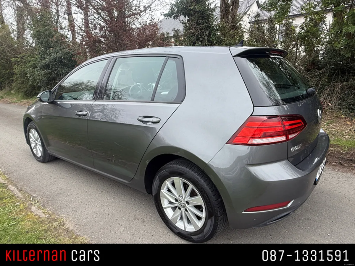 Volkswagen Golf 1.6 Diesel 5dr 120BHP - Image 6