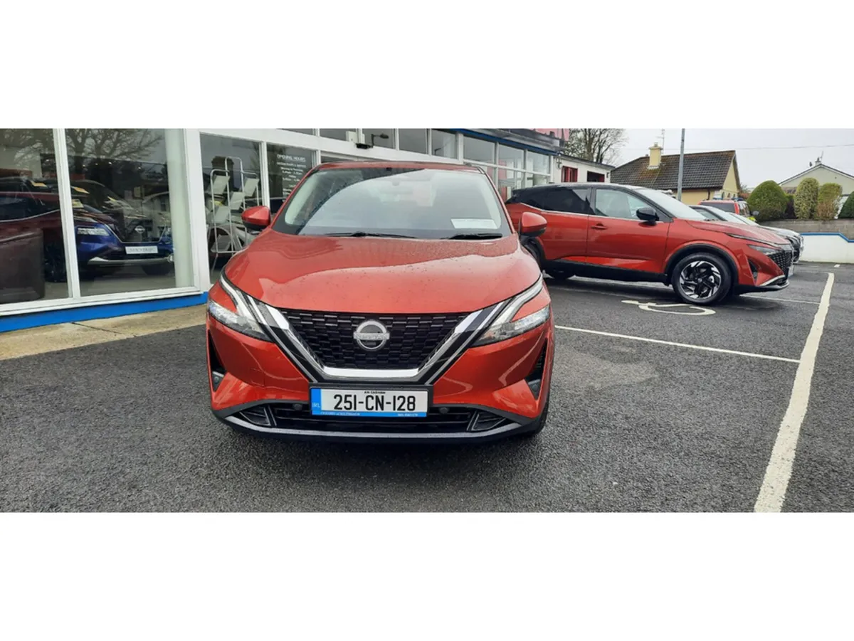 Nissan Qashqai QQ 1.3 HYB SV MY2.75 4DR - Image 2