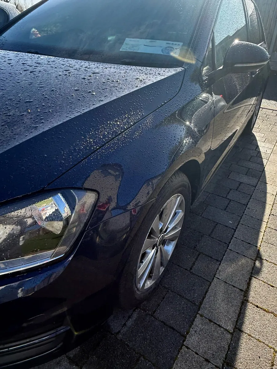 Vw Golf, low mileage, excellent condition - Image 3