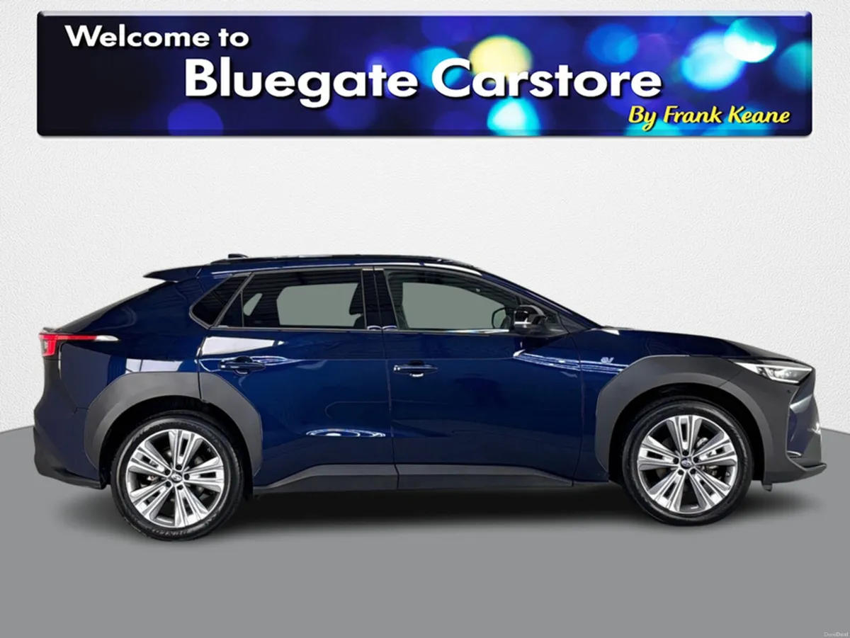 Subaru Solterra TOURING EV AWD**DUAL PANORAMIC ROO - Image 3