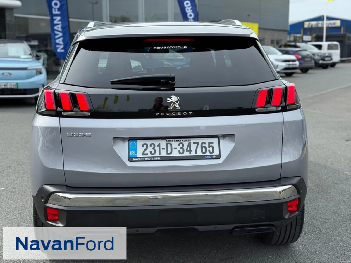 Peugeot 3008 ALLURE 1.5 HDI 130Ps *Automatic* - Image 4