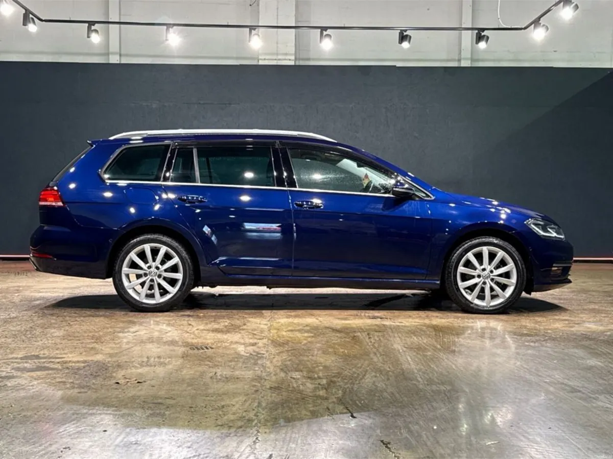 Volkswagen Golf 1.2 TSI AUTOMATIC - ALLOY WHEELS - - Image 2