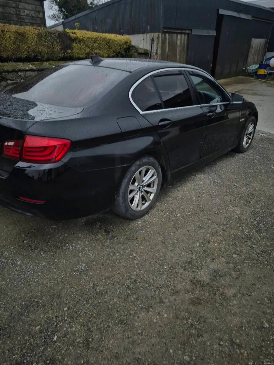 Bmw 520 2011 - Image 4