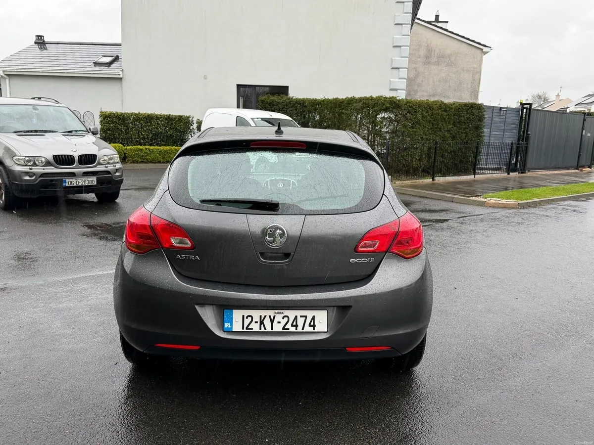 2012 vaxhaul astra 1.7 New nct 2/27 - Image 3