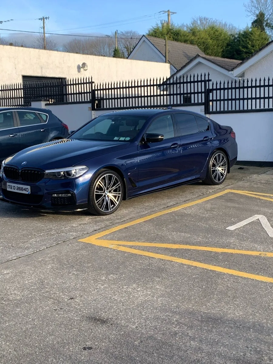 Bmw 530E 2017 - Image 1