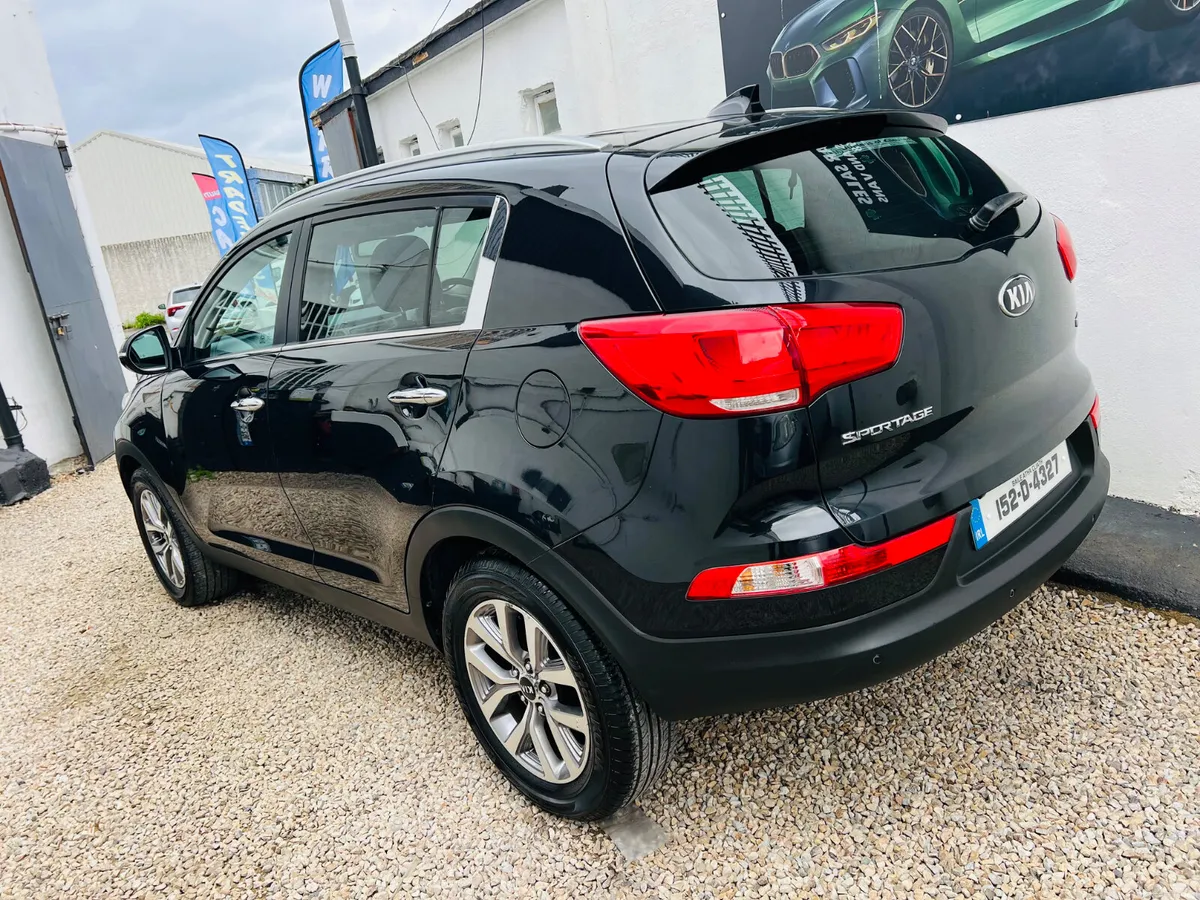 2015  Kia Sportage 1.7D Platinum - Image 3