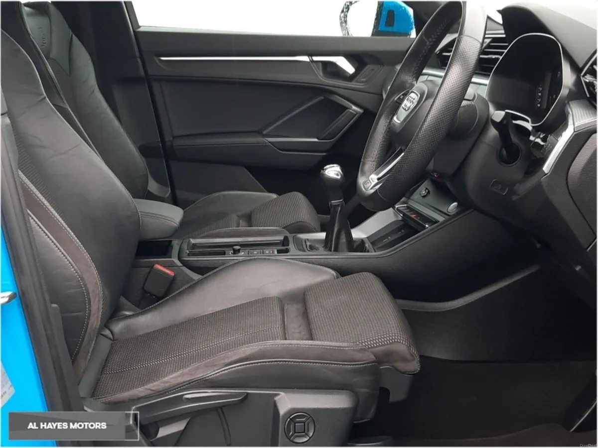 Audi Q3 **FULL SPEC**SAT-NAV**ELECTRIC BOOT**S-LIN - Image 4