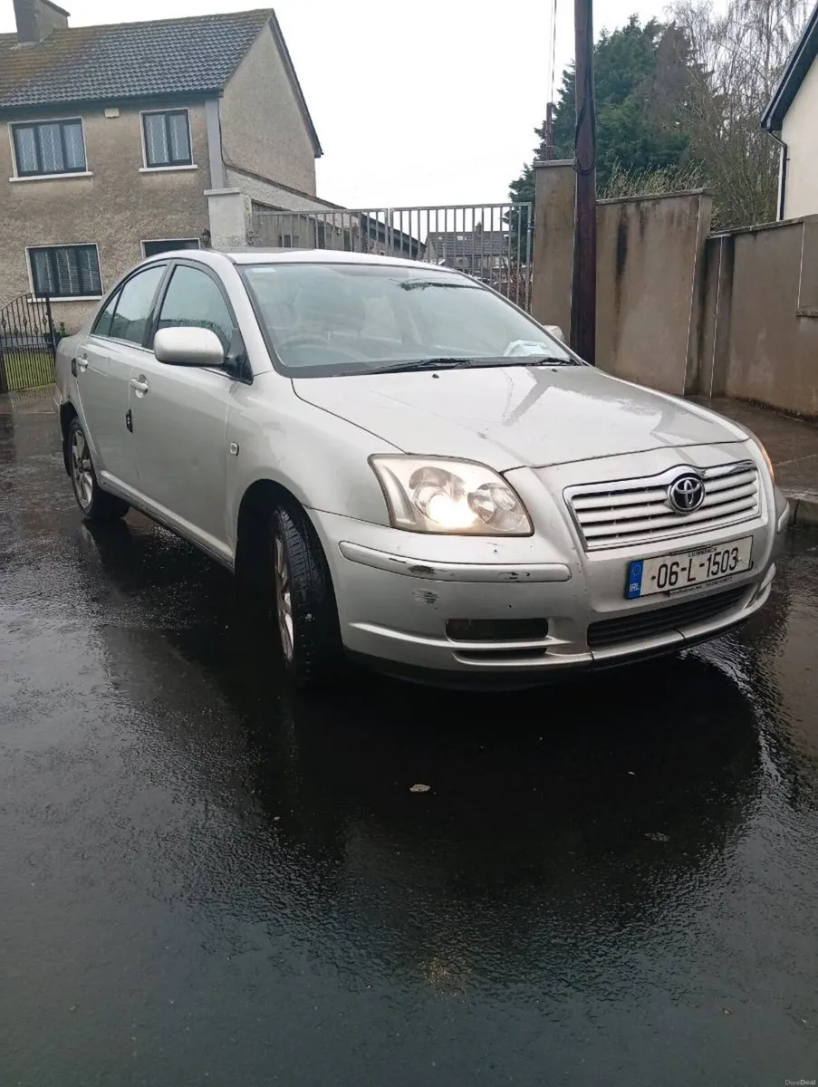 06 avensis 1.6 only 190klm on clock - Image 1