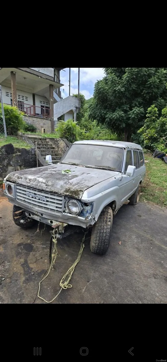 ALL CARS VANS JEEPS WANTED - Image 3