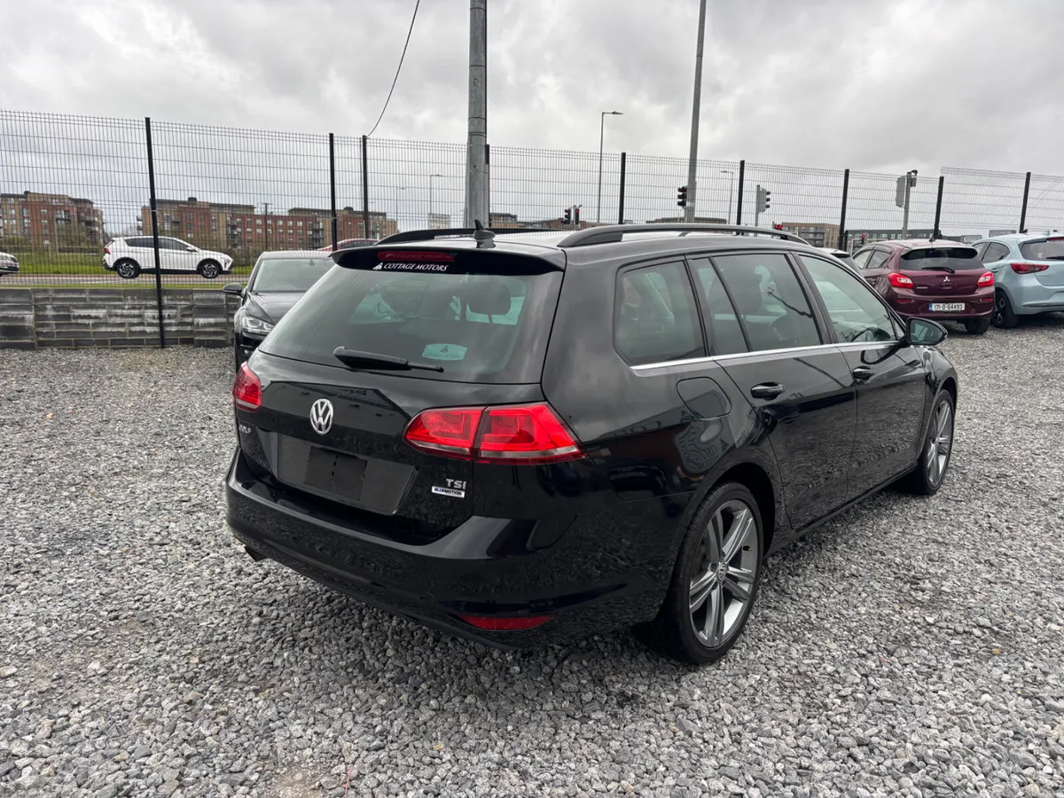 Volkswagen Golf Estate - Image 4