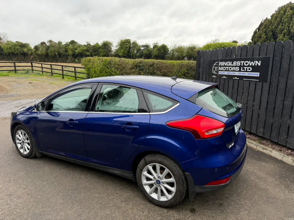 Ford Focus 2017 - Image 4