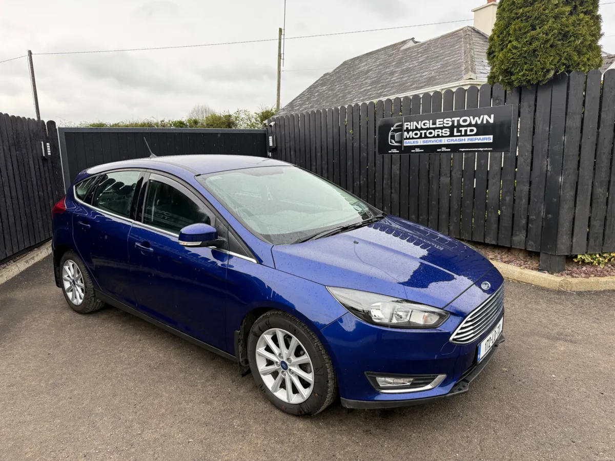 Ford Focus 2017 - Image 1