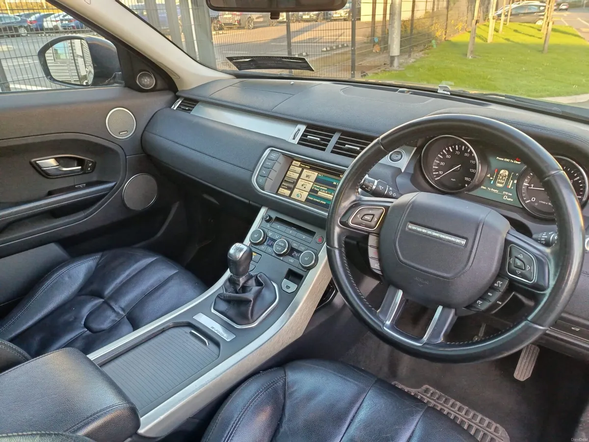 Land Rover Tax 280 low km - Image 2