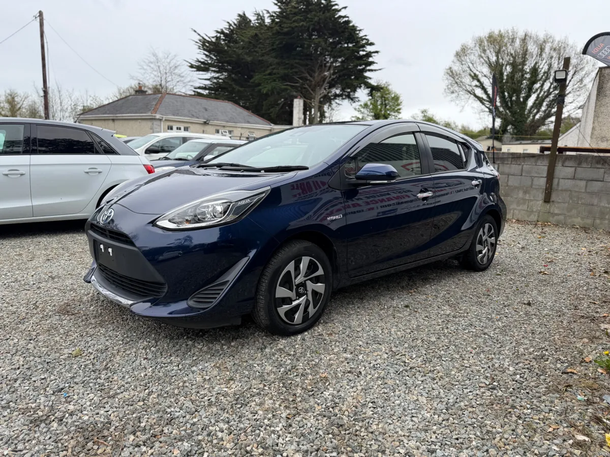 Toyota aqua 2019 - Image 3