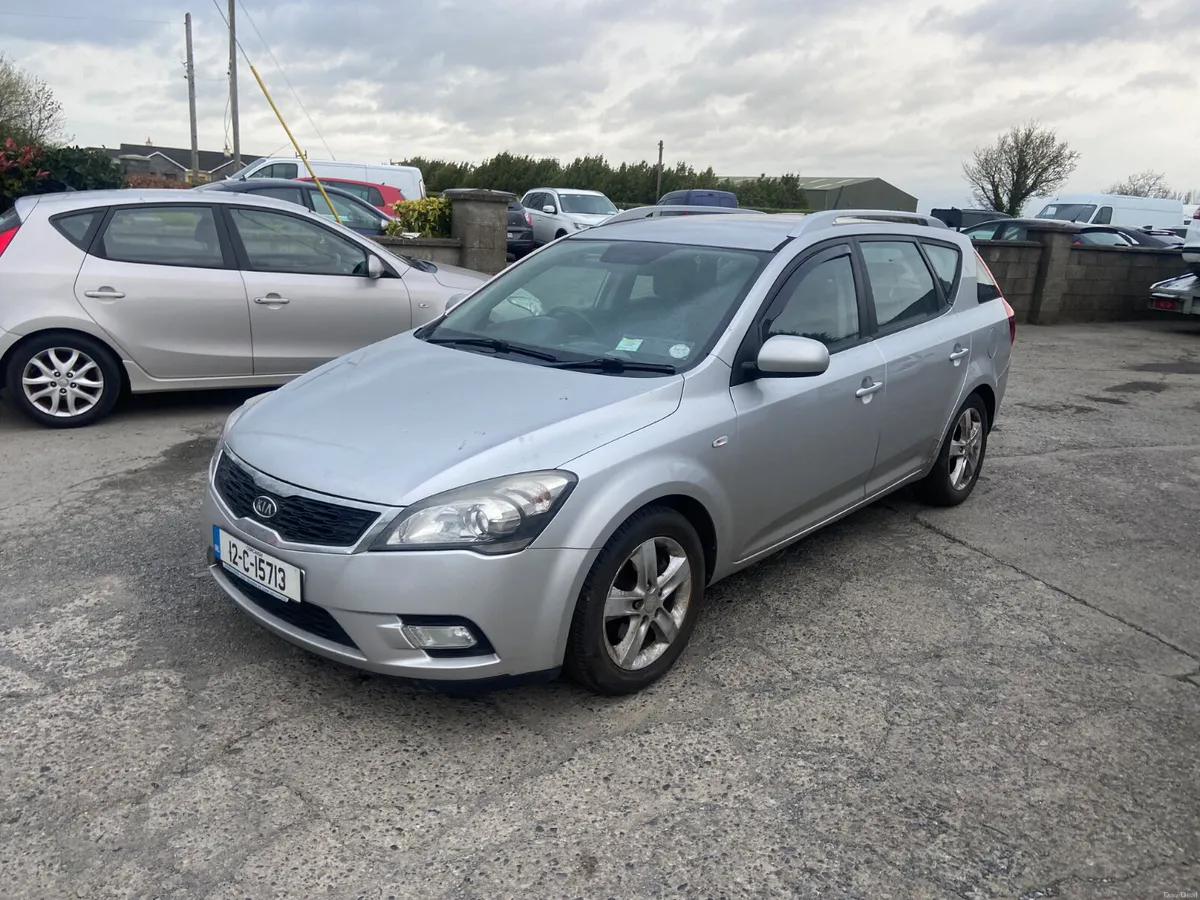 Kia Ceed 2012 new nct 5/27 - Image 2