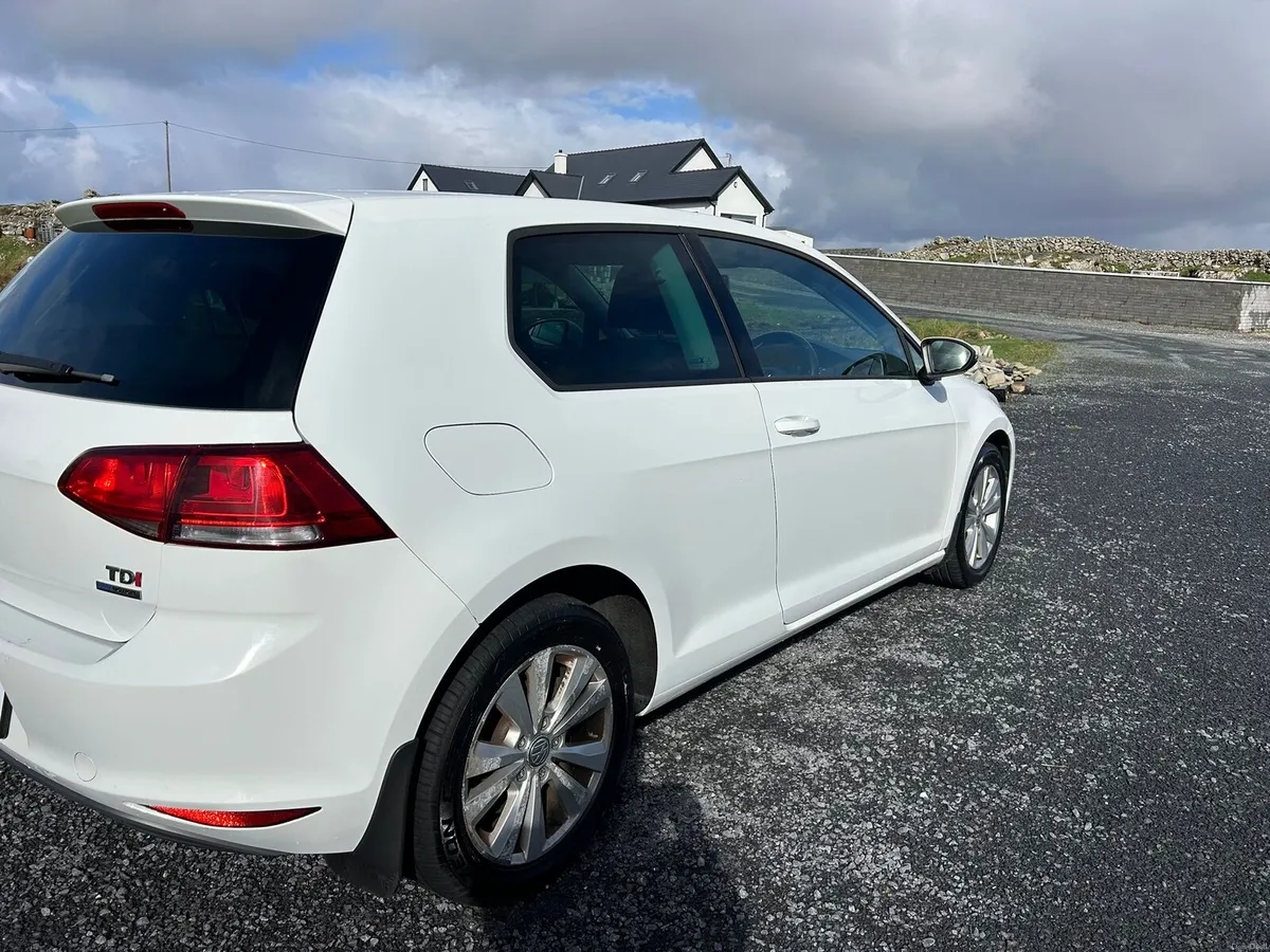Volkswagen Golf - Image 3