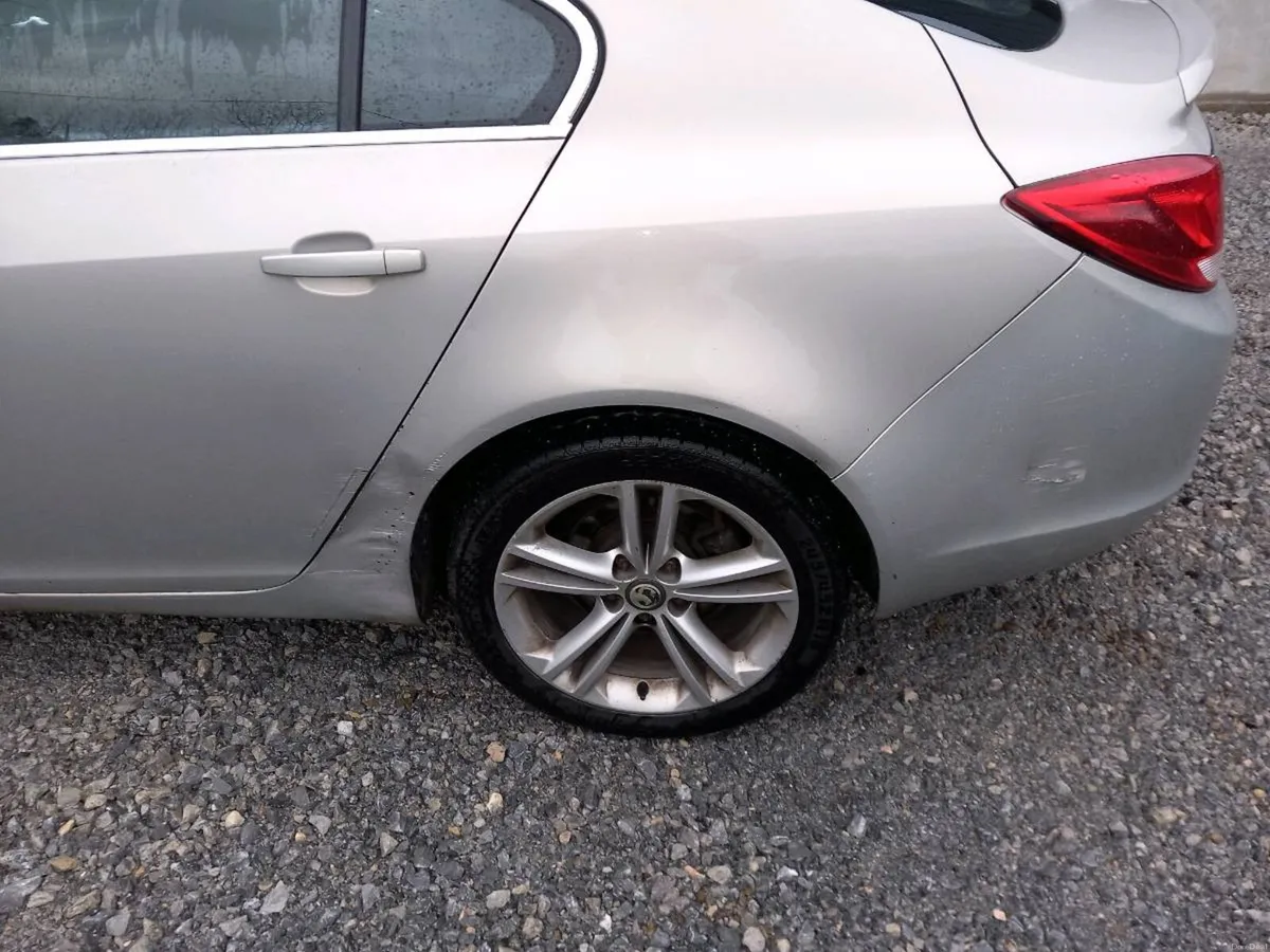 Vauxhall Insignia - Image 3