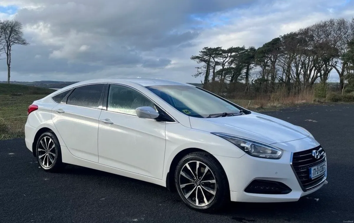 Hyundai i40 Comfort Plus CRDI manual 1.7 diesel - Image 3