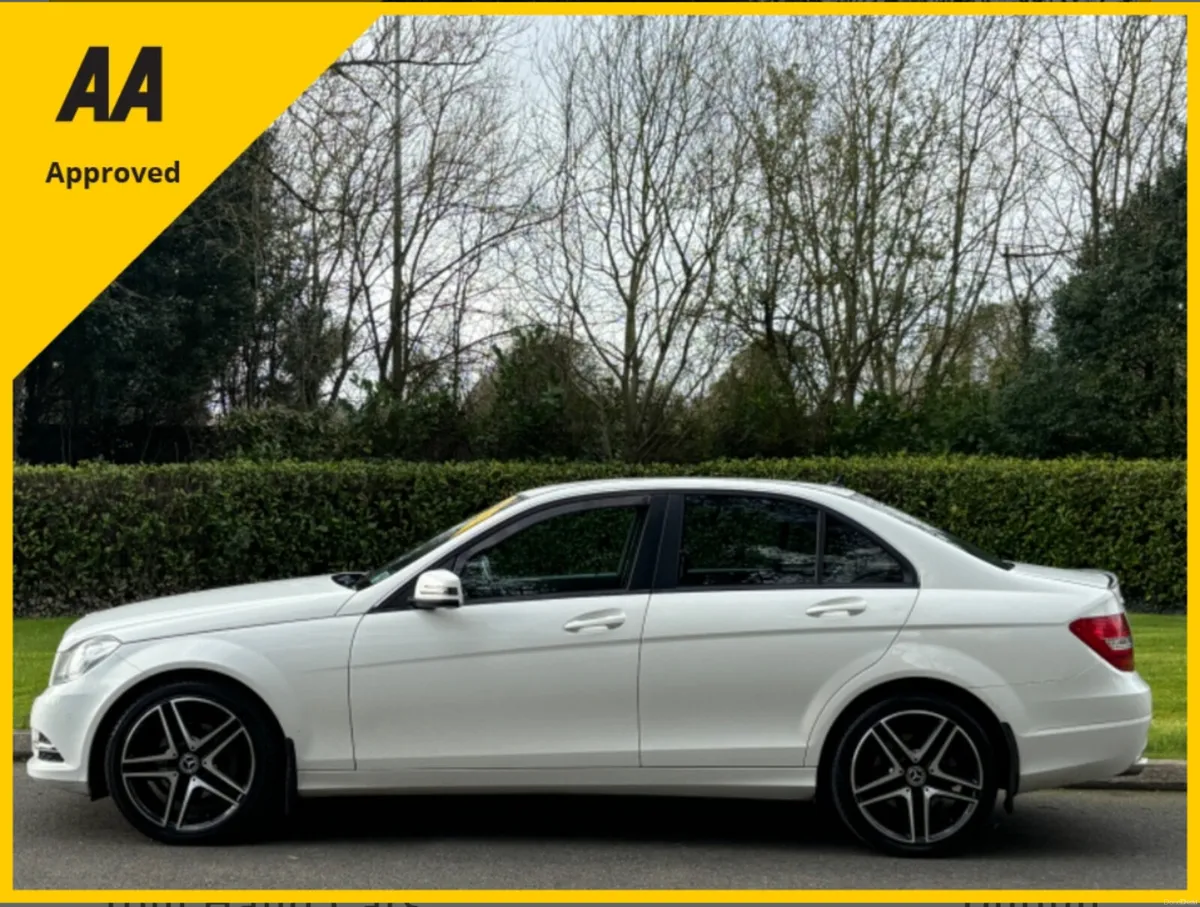 Mercedes-Benz C220 SPORT 2014 *NEW NCT* - Image 3